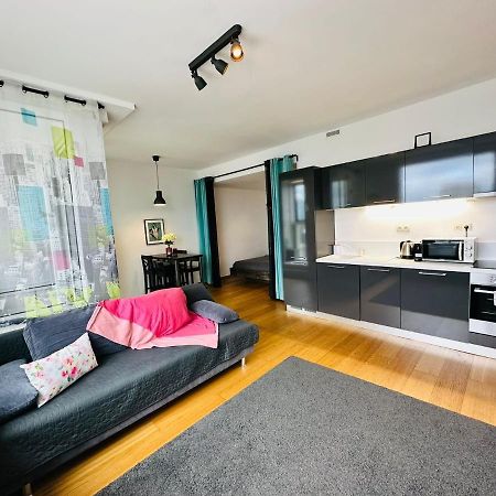 Apartments In Panorama City On 25Th Floor - Amazing View Close To Old Town Bratislava Exterior foto