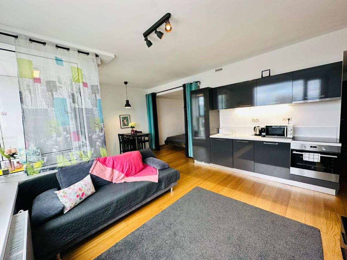 Apartments In Panorama City On 25Th Floor - Amazing View Close To Old Town Bratislava Exterior foto