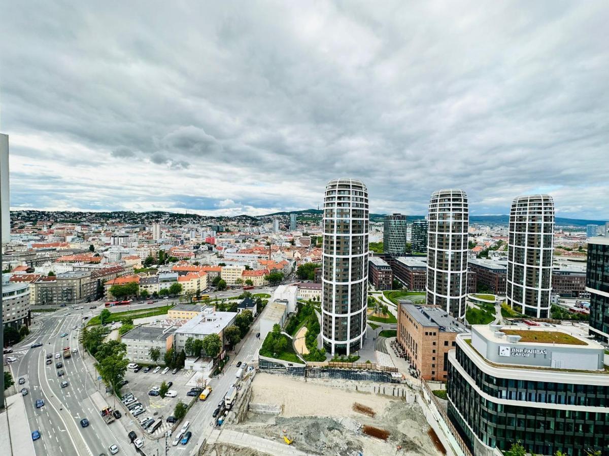 Apartments In Panorama City On 25Th Floor - Amazing View Close To Old Town Bratislava Exterior foto